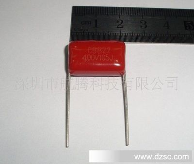 CBB22金屬薄膜電容器400V105J 1μF容量、400V耐壓與5%精度的應用解析